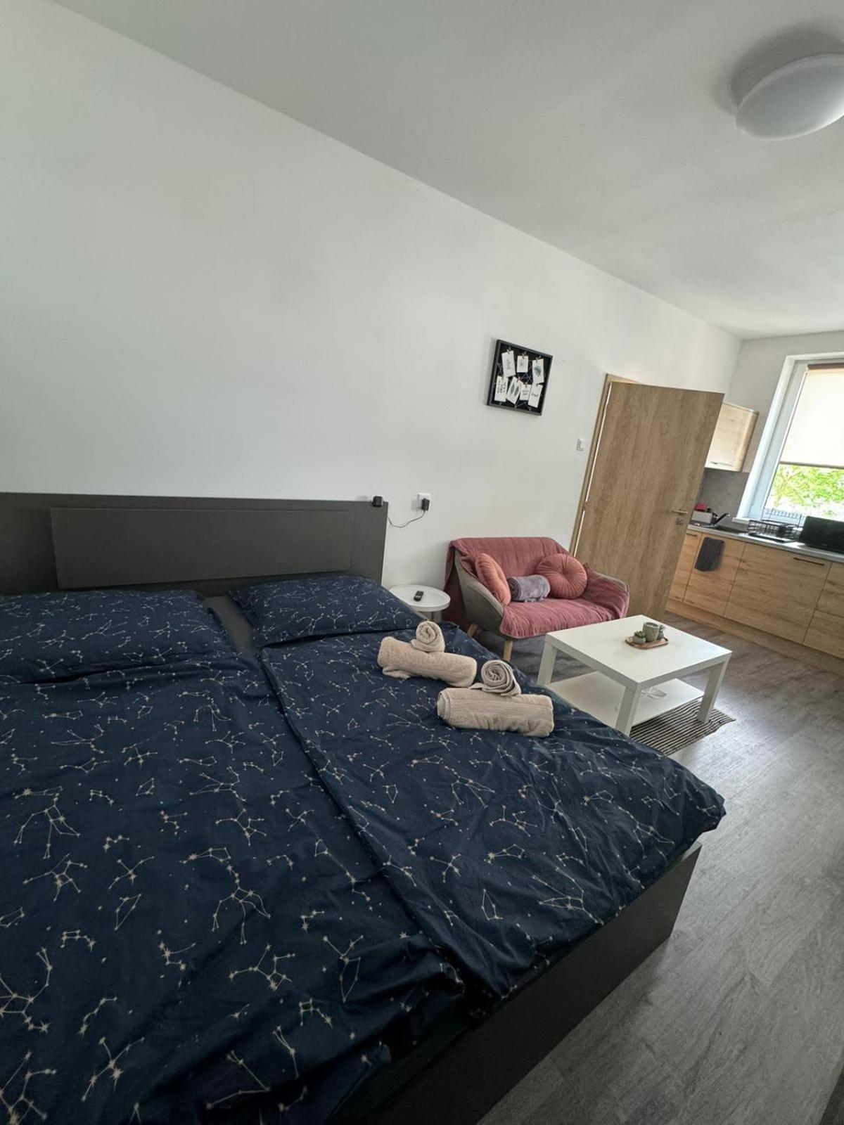 Hobiti Apartman - Sam Rathschlag Zewnętrze zdjęcie